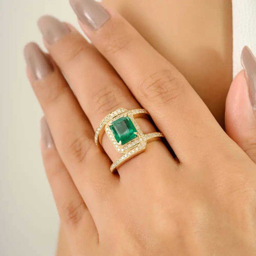 2 Ct. Emerald & Diamond Fine Split Shank Wedding Ring Wholesale 14K Yellow Gold New Jewelry