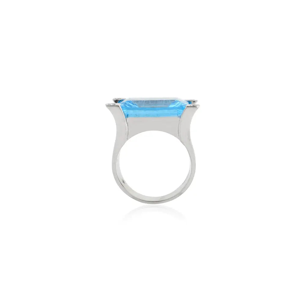 Luxury Wholesale Blue Topaz & Diamond Cocktail Ring Solid K18 White Gold Trending Jewelry
