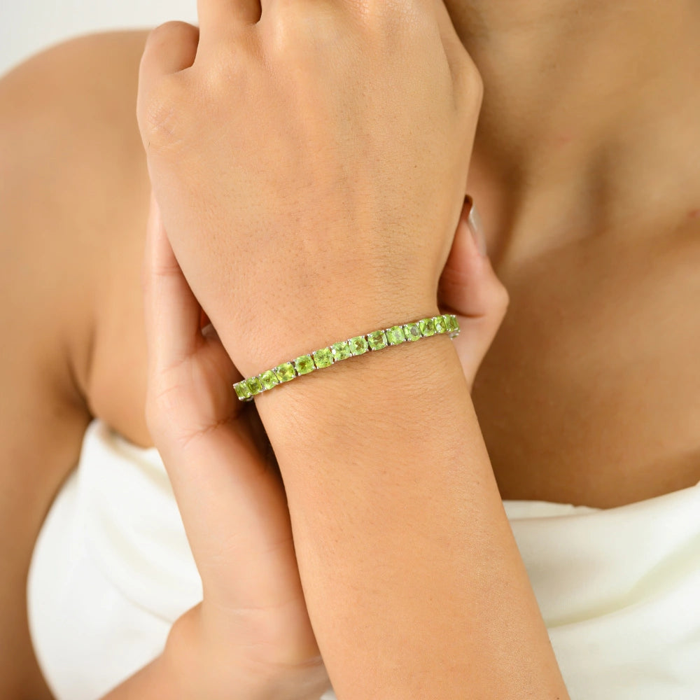 Modern Latest Design Genuine Peridot Statement Bracelet Wholesale Item In Bulk 925 Solid Silver