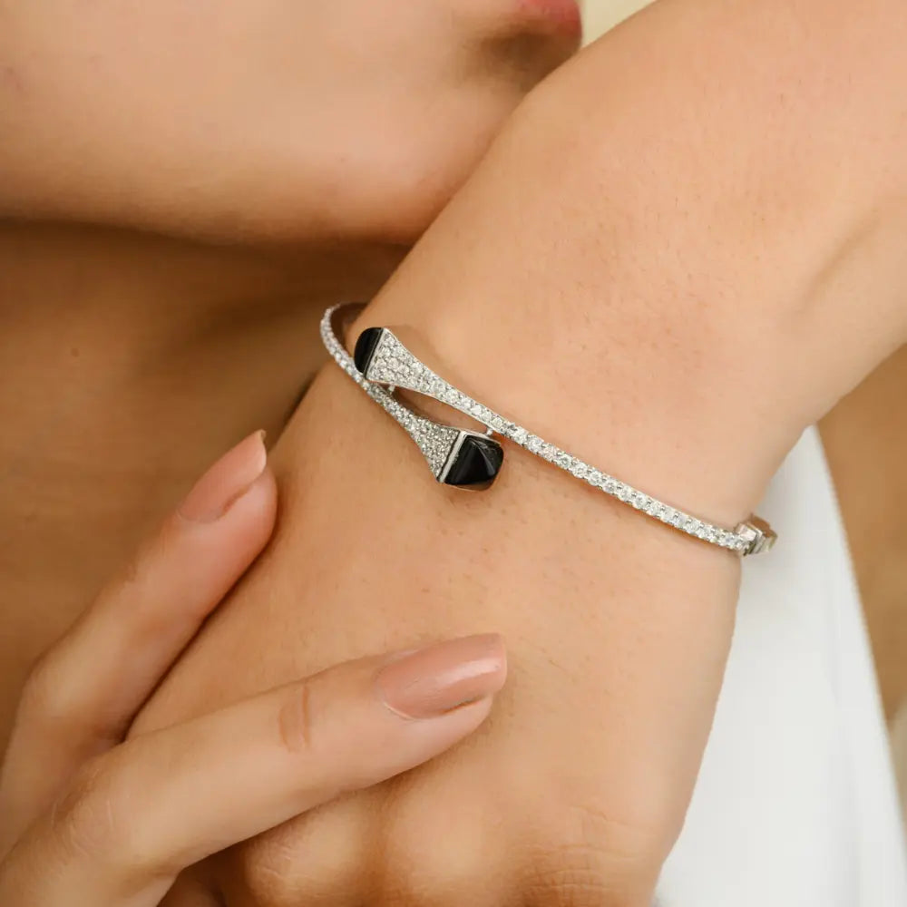 Best Quality Product Natural Diamond 18K White Gold Cuff Bracelet