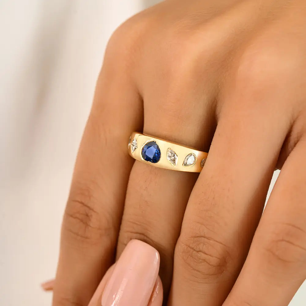 Heart Shape Blue Sapphire & Diamond Gypsy Set Signet Ring Solid K18 Yellow Gold Trendy Jewelry