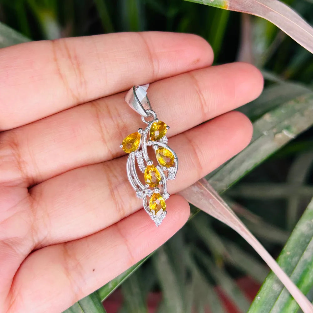 New Trendy Products Natural Pear Shape Yellow Citrine & American Diamond Statement Pendant For Anniversary Gifts