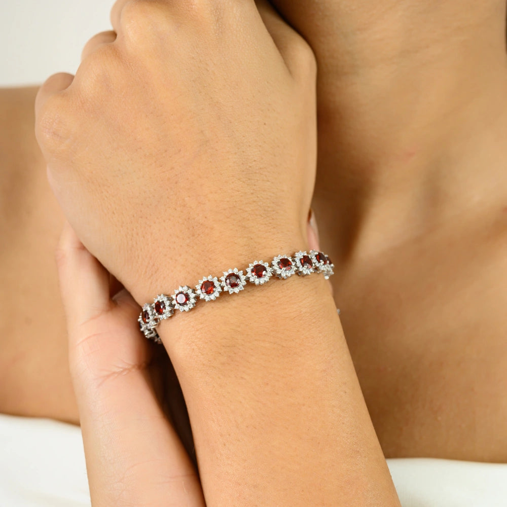 Wholesale Item In Bulk 100% Natural Garnet & American Diamond Round Flower Bracelet Exporter
