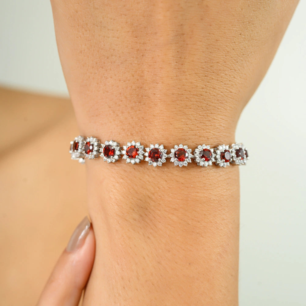 Wholesale Item In Bulk 100% Natural Garnet & American Diamond Round Flower Bracelet Exporter