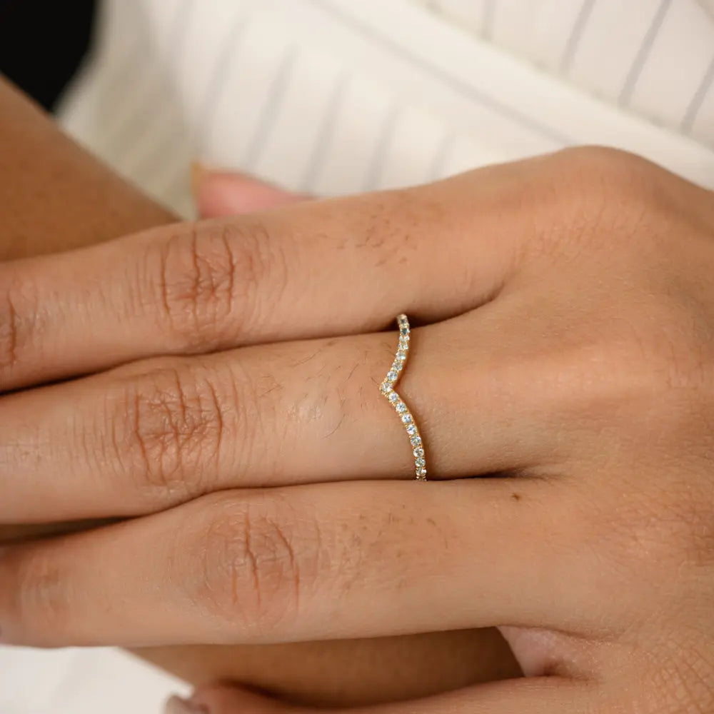 Best Quality Product Blue Topaz 14K Solid Yellow Gold Minimal V Shape Ring