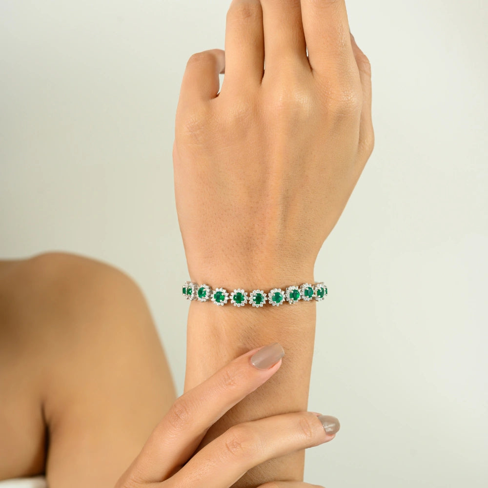 Unique Design Handmade Real Emerald & American Diamond Round Flower Bracelet 925 Sterling Silver