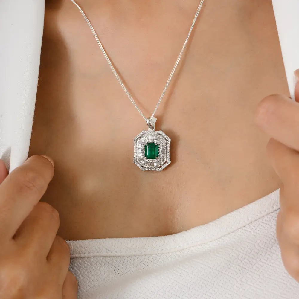 K18 White Gold Natural Zambian Emerald & Diamond Halo Statement Pendant Bold Sparkle Jewelry