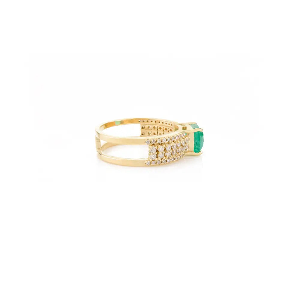 Exclusive Handmade Genuine Emerald & Diamond Engagement Ring For Women Fine Jewelry
