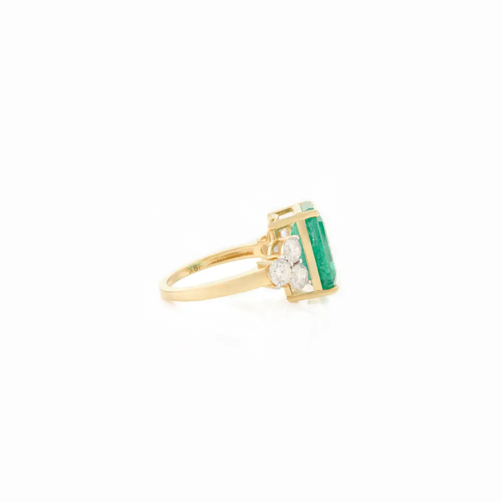 Unique Natural Emerald & Diamond Statement Ring Customized Gold Jewelry Manufacturer