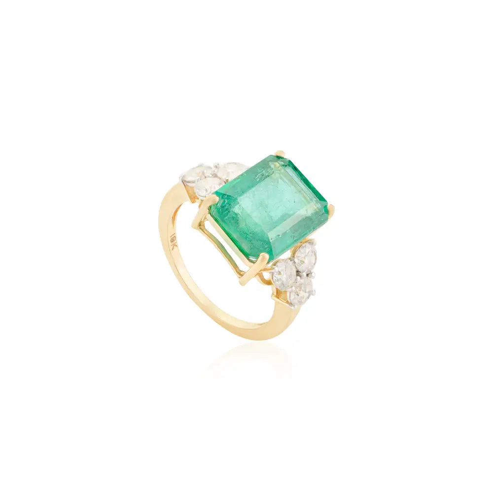 Unique Natural Emerald & Diamond Statement Ring Customized Gold Jewelry Manufacturer