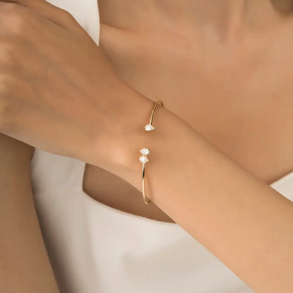 Manufacturer of Real Diamond Flexible Cuff Bracelet Sparkling Jewelry 14K Solid Yellow Gold