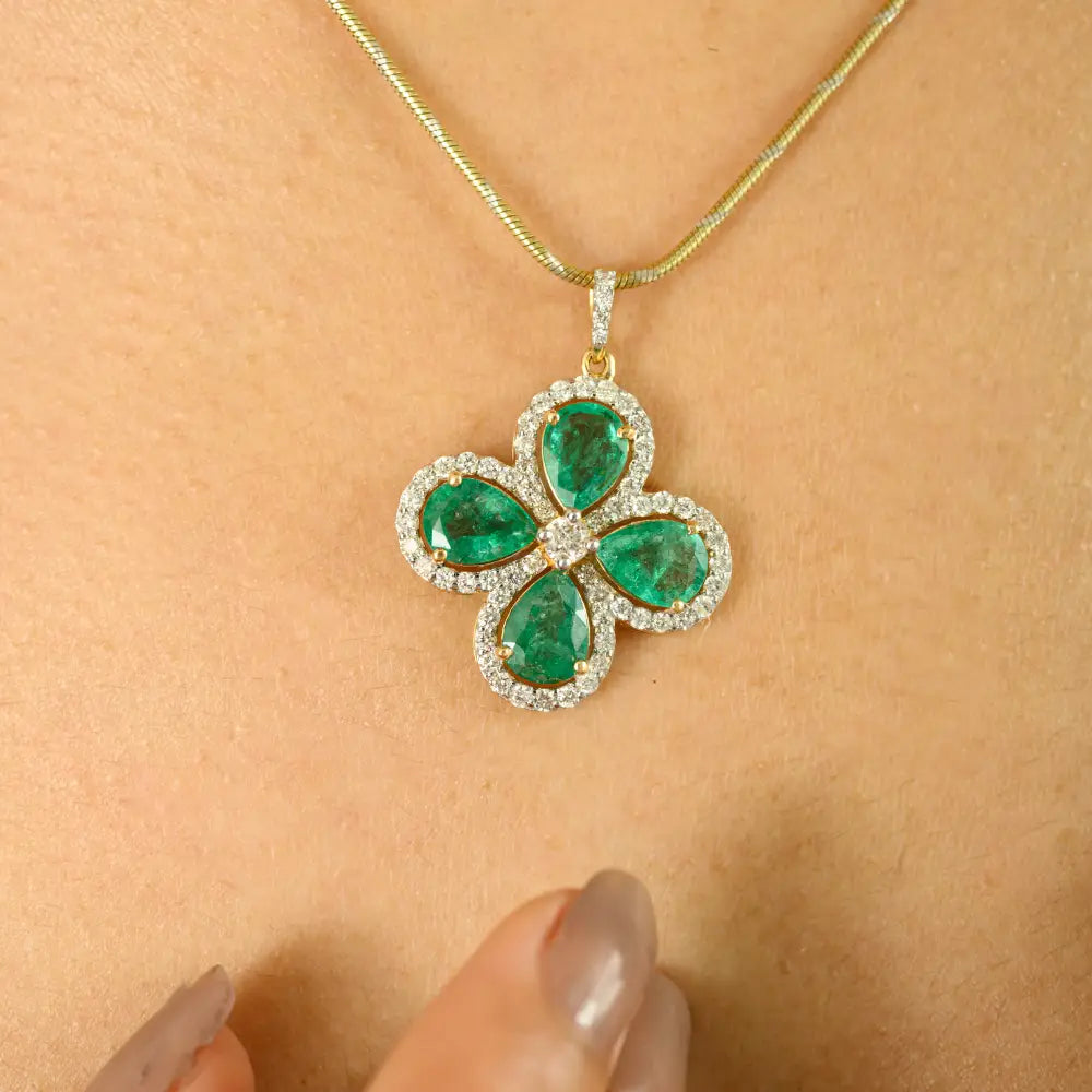 Emerald & Diamond Halo Set Four Leaf Clover Pendant K18 Solid Yellow Gold Engagement Jewelry