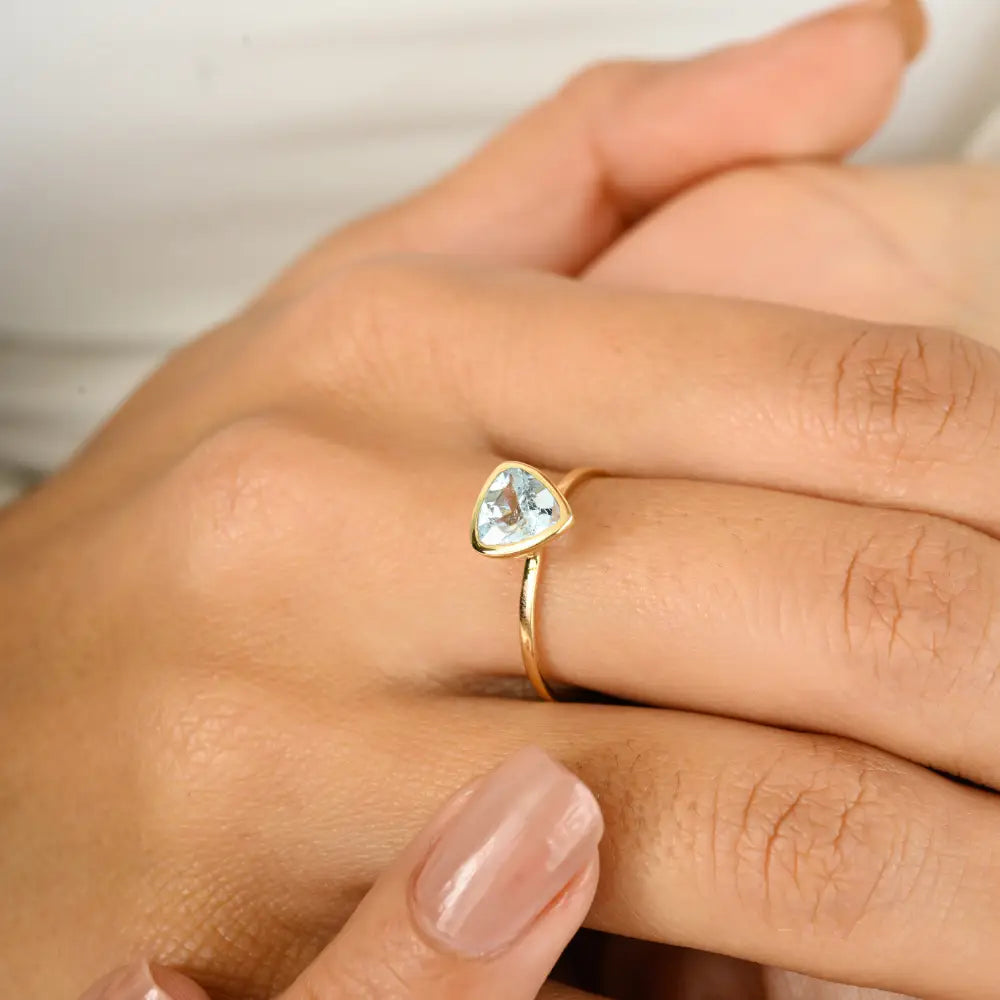 Good Quality Trillion Cut Aquamarine Solid 14K Yellow Gold Single Stone Ring Fine Jewelry