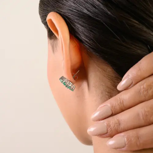 Unique Floral Design Cluster 925 Sterling Silver Natural Emerald & Diamond Stud Earrings For Girls
