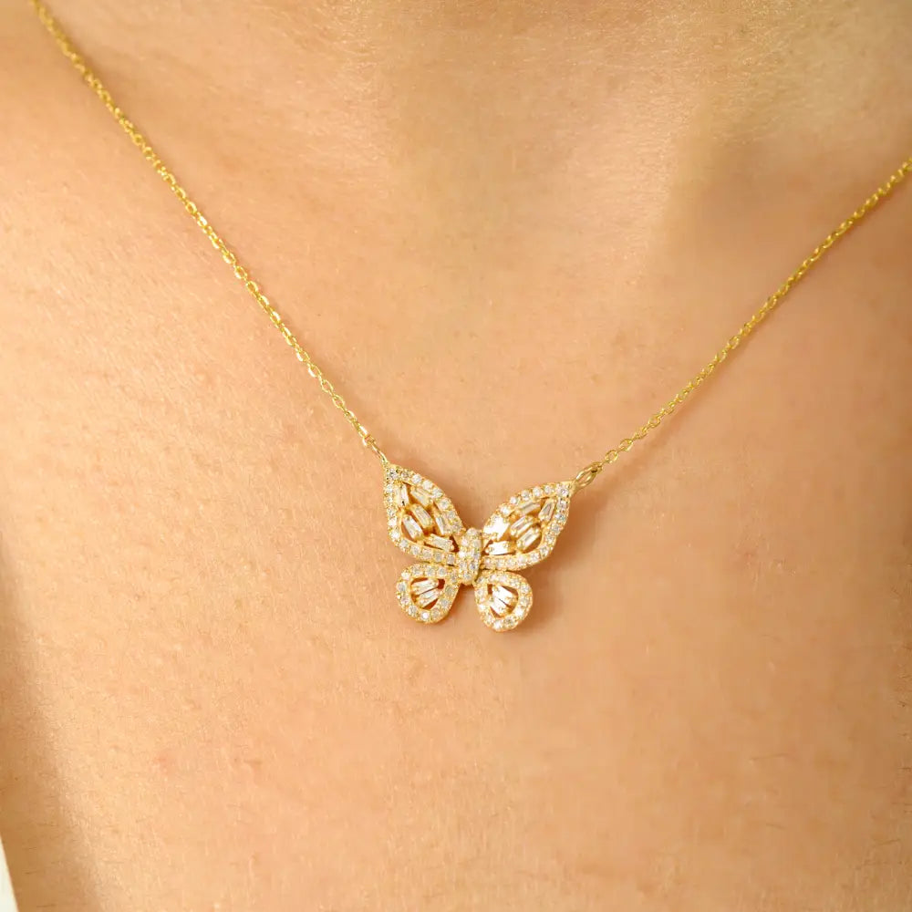 Unique Design Solid K14 Gold Natural Diamond Butterfly Pendant Necklace Handmade Jewelry