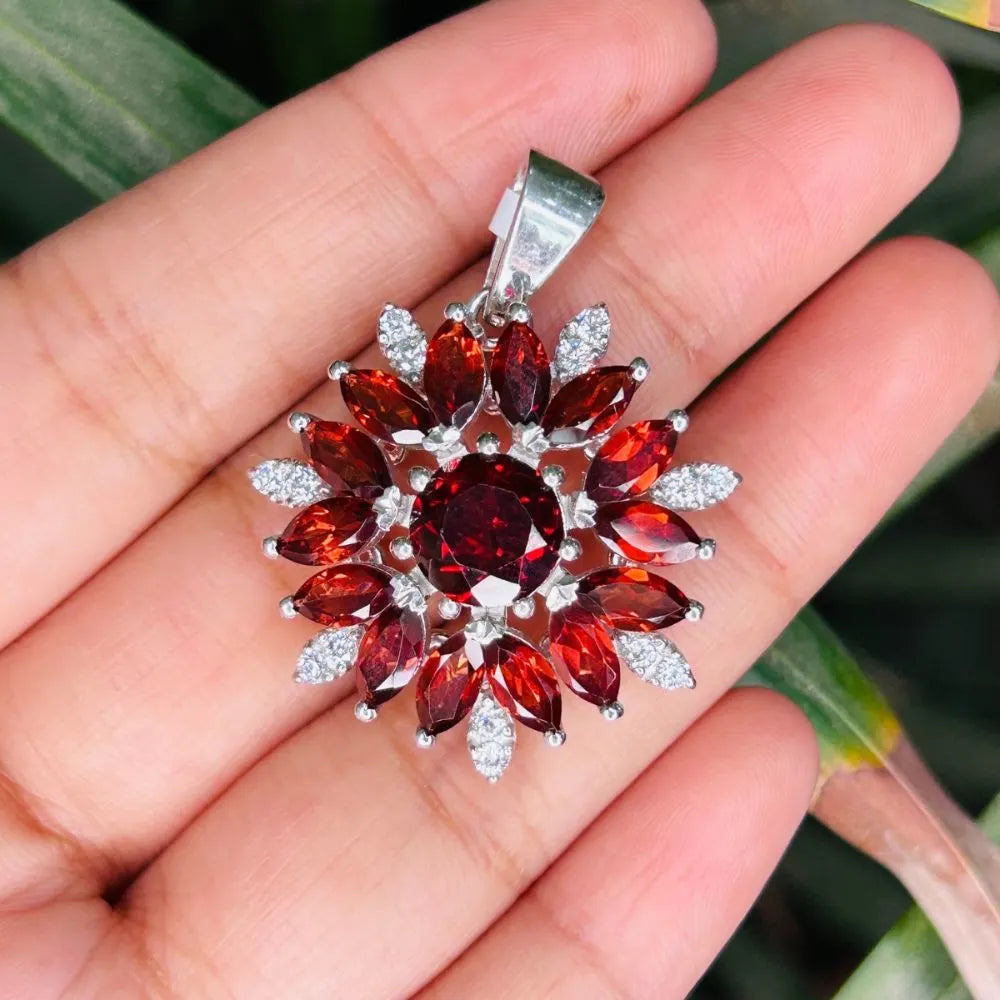 New Arrivals 925 Solid Silver Natural Red Garnet & American Diamond Statement Pendant