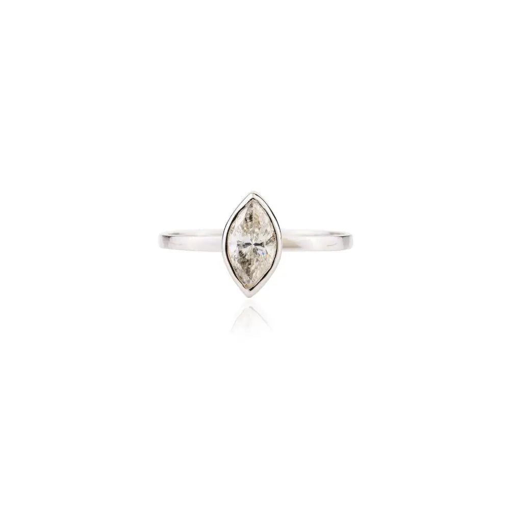 Marquise Cut Diamond Everyday Solitaire Ring in 18k White Gold