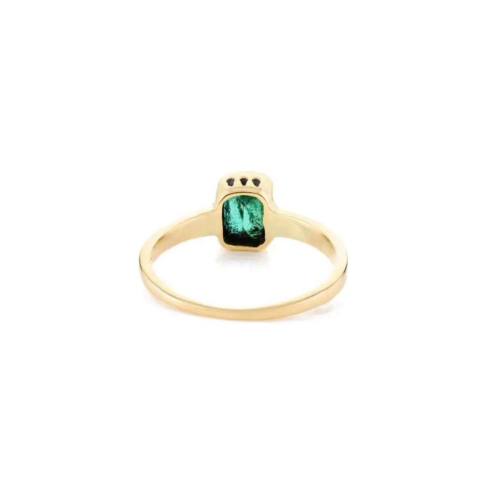Elegant Jewelry 18k Yellow Gold Emerald Solitaire Unisex Ring