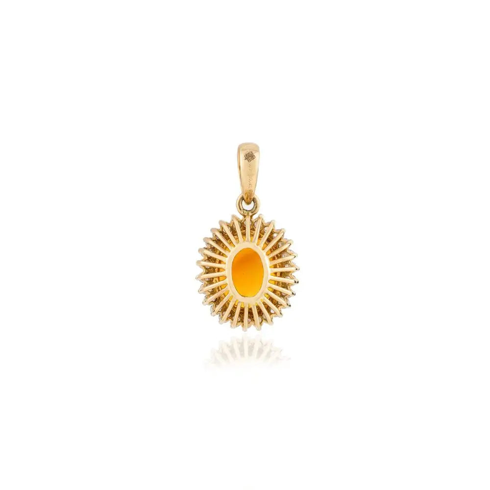 Best Quality Oval Cut Opal & Halo Diamond Pendant Jewelry in 14k Gold