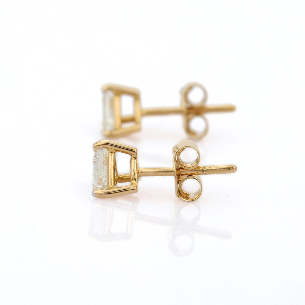 Minimalist Jewelry 18K Solid Yellow Gold Natural Diamond Stud Earring