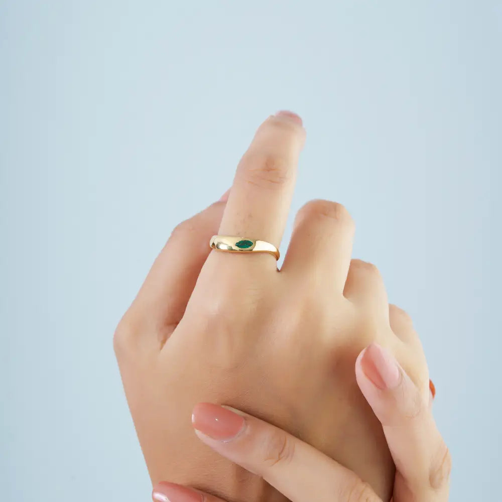 Marquise Cut Emerald Wavy Band Ring Solid K14 Yellow Gold Minimal Stackable Jewelry
