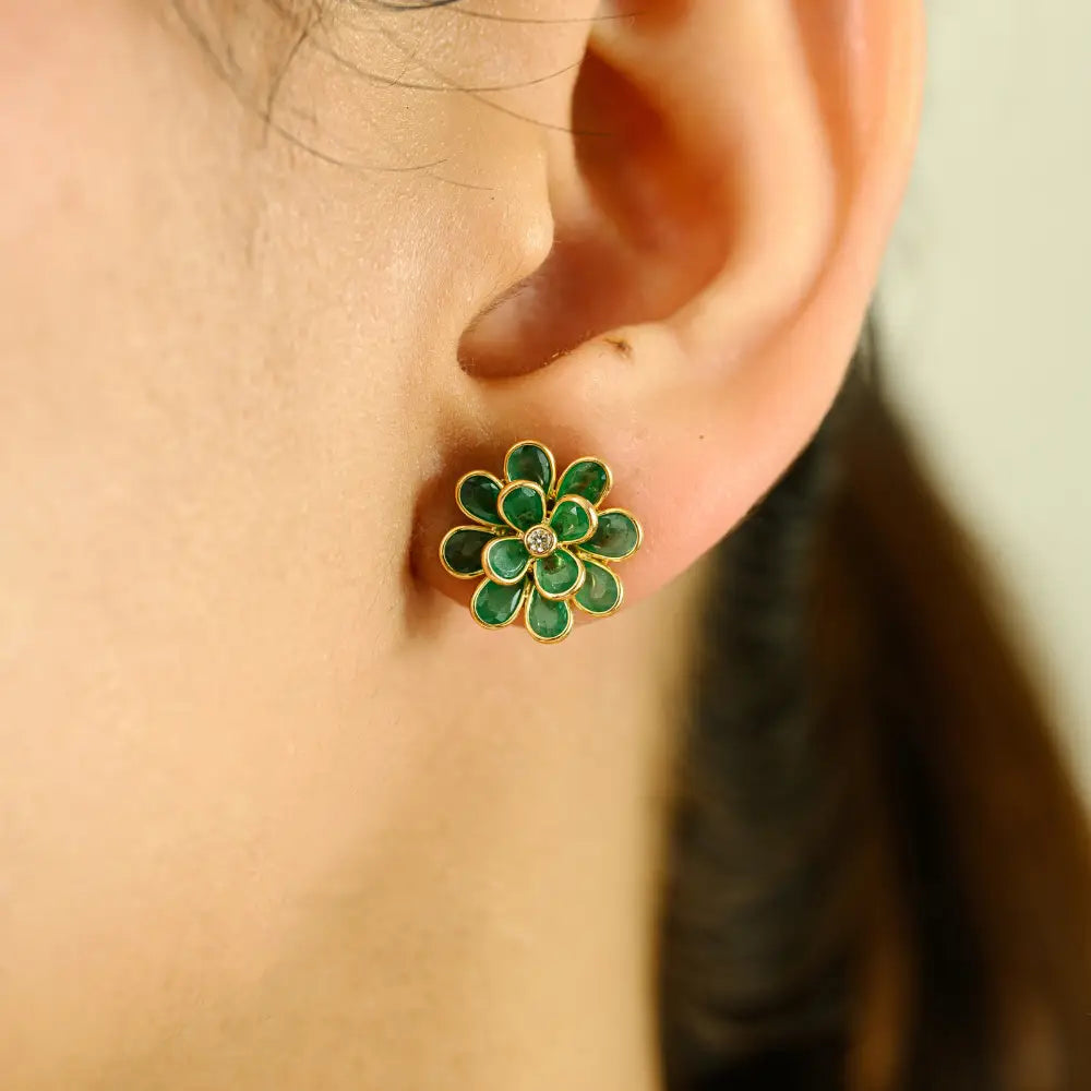 Unique Design Emerald & Diamond Flower Shape Stud Earrings 18K Yellow Gold Jewelry