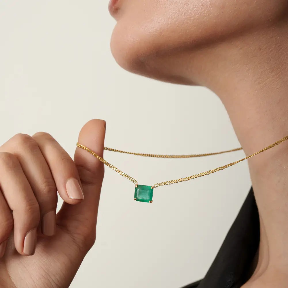 Square Cut Emerald Curb Link Chain Solitaire Gemstone Pendant Necklace Fine 14K Gold Jewelry