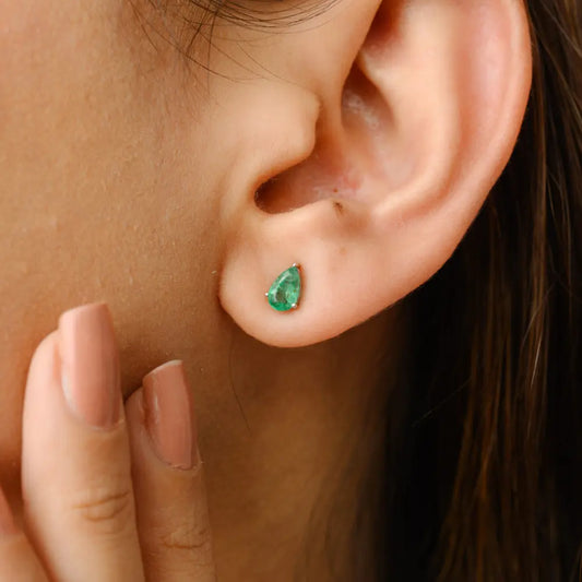 Fashionable Jewelry 18K White Gold Emerald Pear Shape Gemstone Stud Earring