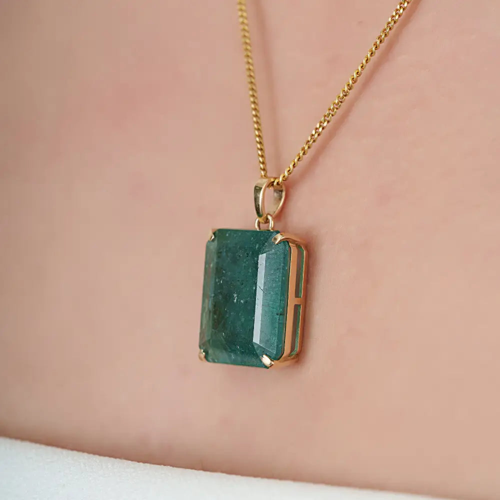 Luxurious 18x15 mm Octagon Cut Emerald Statement Pendant 14K Yellow Gold Jewelry Supplier