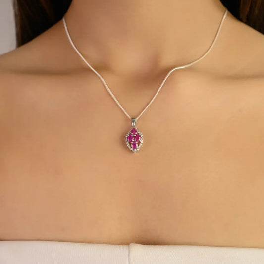 Beautifully Handcrafted Natural Oval Minimal Silver Pendant Jewelry