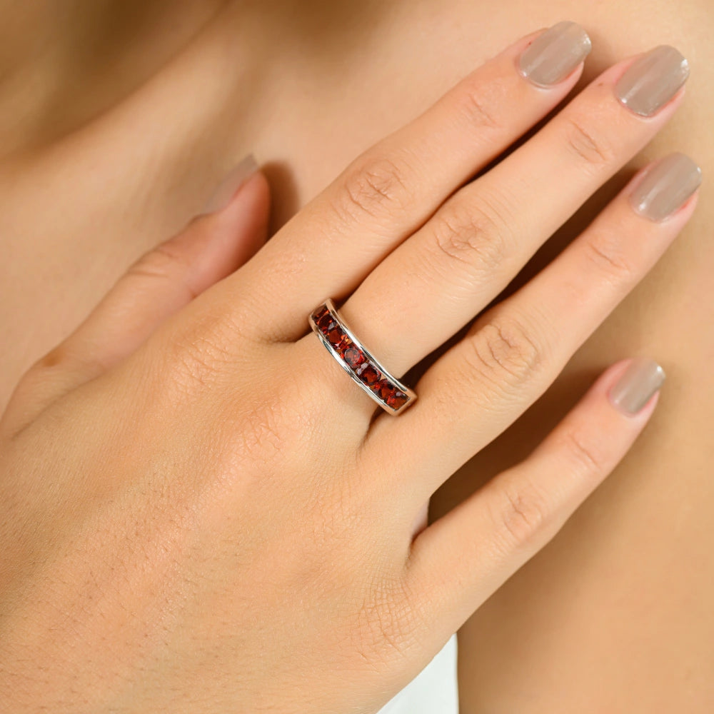 Wholesale Fine Jewelry 925 Sterling Silver Natural Red Garnet Half Eternity Band Ring For Women