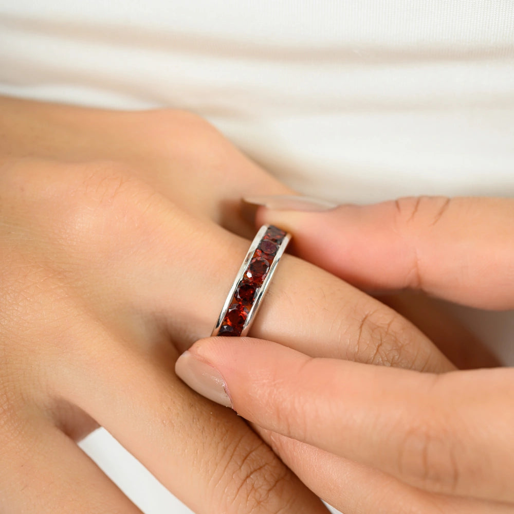 Wholesale Fine Jewelry 925 Sterling Silver Natural Red Garnet Half Eternity Band Ring For Women