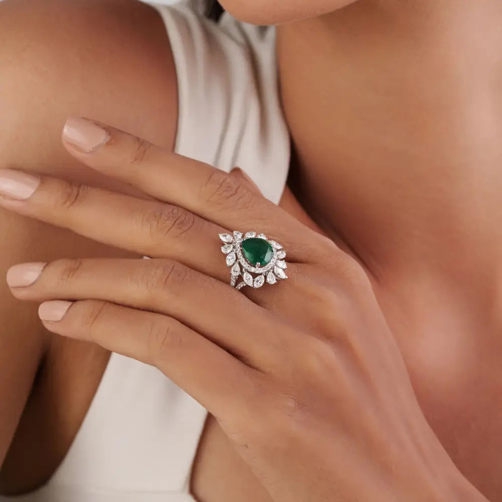 Luxurious Emerald & Diamond 18K White Gold Bold Statement Ring Bridal Wedding Jewelry