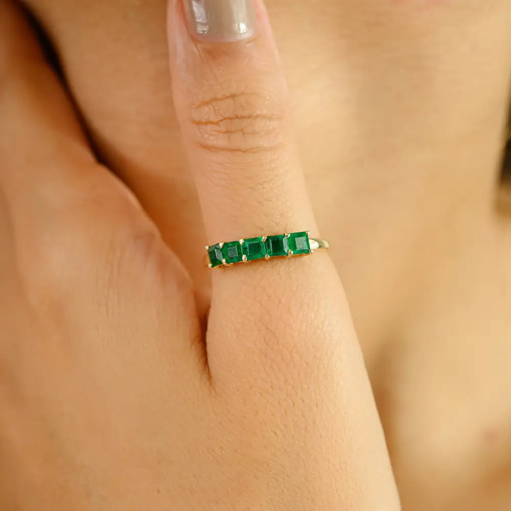 Simple Elegant Design 14K Yellow Gold Emerald Gemstone Half Eternity Band Ring Daily Wear