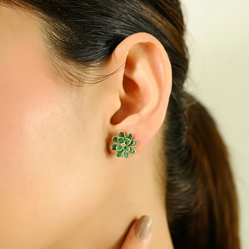 Unique Design Emerald & Diamond Flower Shape Stud Earrings 18K Yellow Gold Jewelry