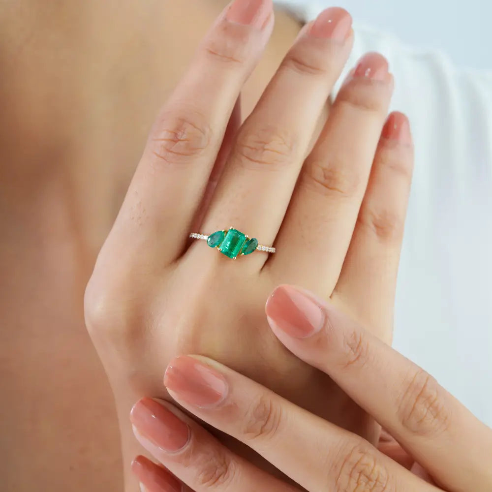 Minimalist Design Emerald & Diamond Pure K14 Yellow Gold Stacking Three Stone Ring