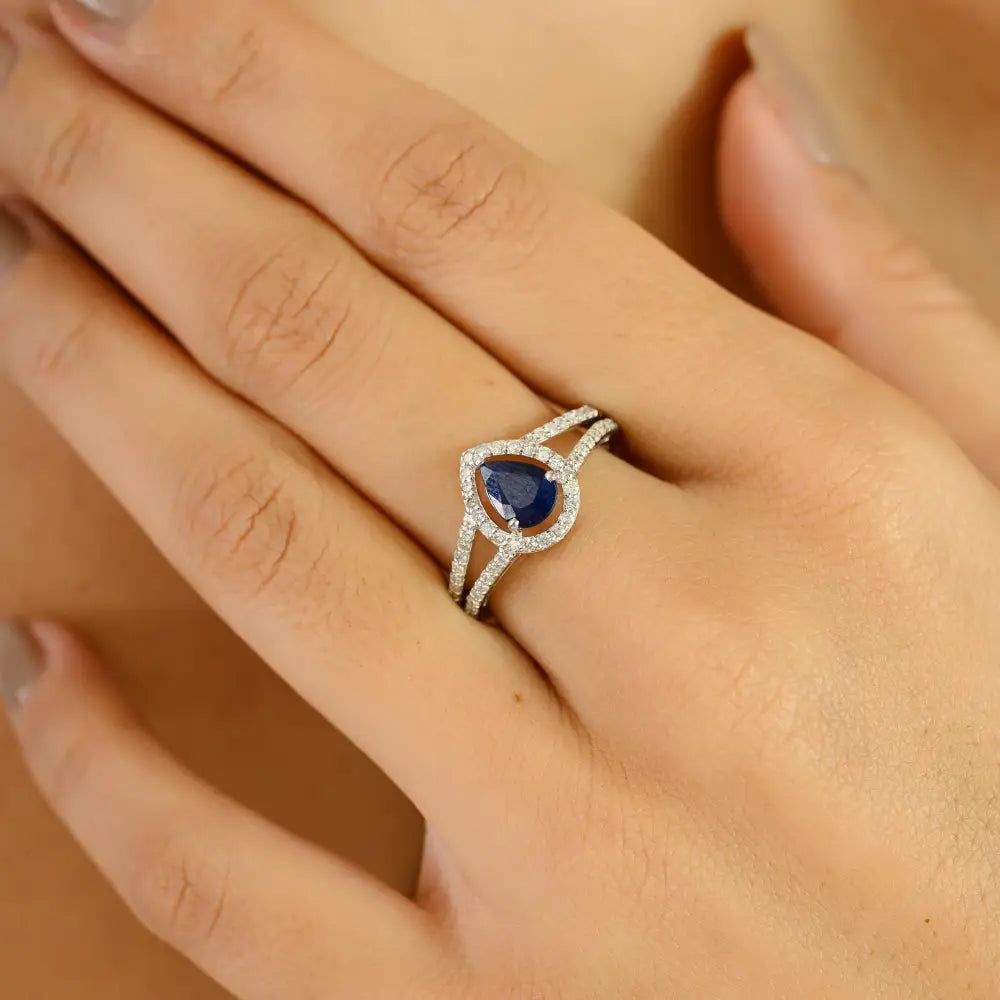 Latest Design Fine Blue Sapphire & Diamond Split Shank Ring 14K Pure White Gold Jewelry