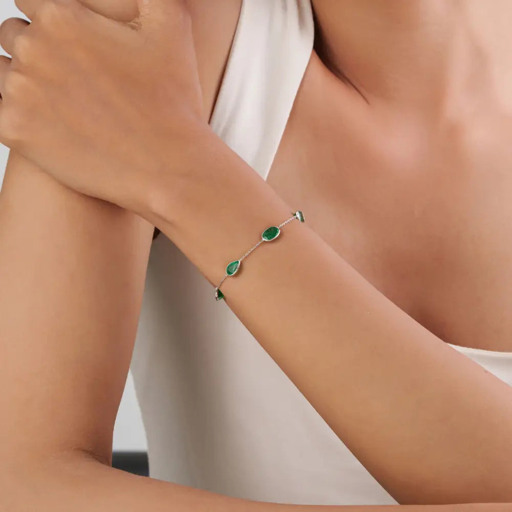 Mixed Shape Emerald Stone Solid K14 White Gold Station Bracelet Precious Jewelry Supplier