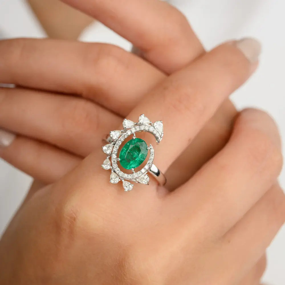 Designer Jewelry Natural Emerald & Diamond 18K White Gold Cocktail Ring