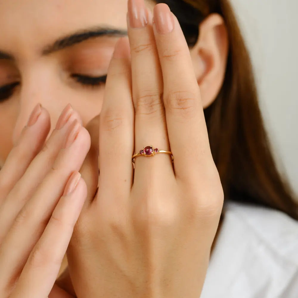 14K Yellow Gold Garnet January Birthstone Ring Fine Jewelry