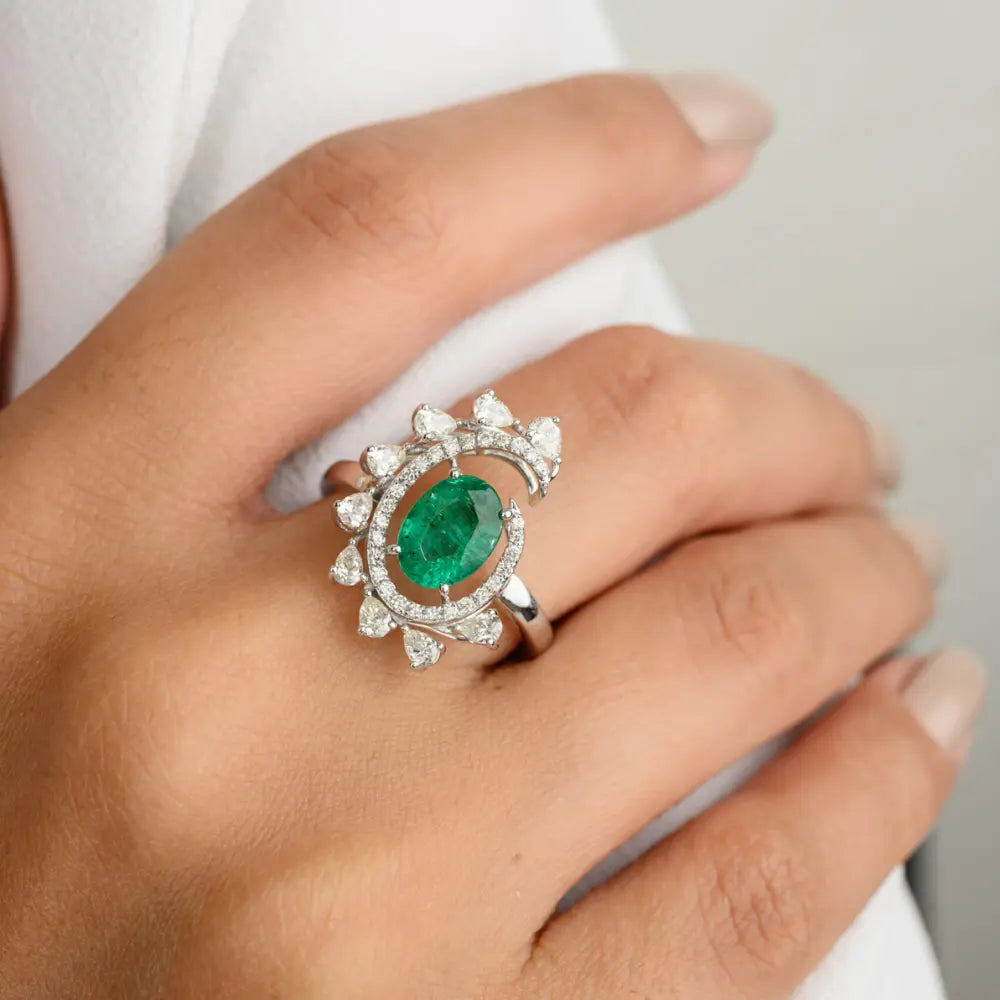 Designer Jewelry Natural Emerald & Diamond 18K White Gold Cocktail Ring