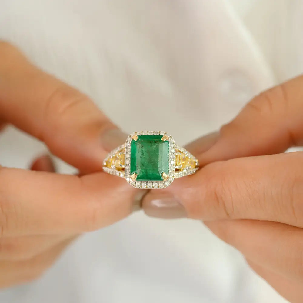 Luxurious K14 Yellow Gold Emerald & Diamond Bold Statement Ring Custom Jewelry Supplier