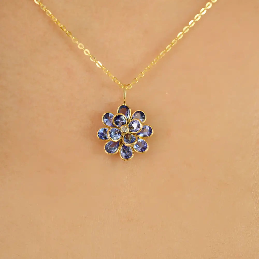 Bezel Set Tanzanite & Diamond K18 Real Yellow Gold Flower Shape Pendant Elegant Jewelry