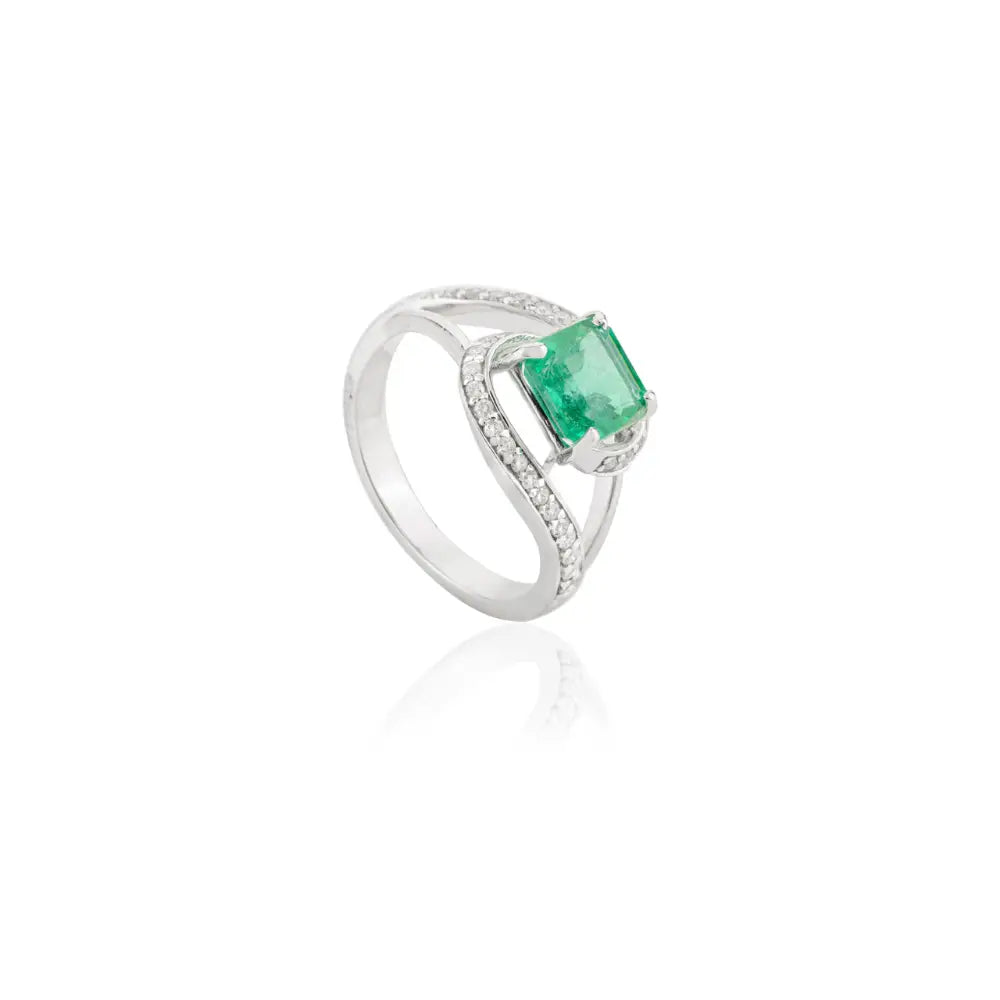 High Quality Products Cushion Emerald & Round Diamond Solid Gold Fine Ring