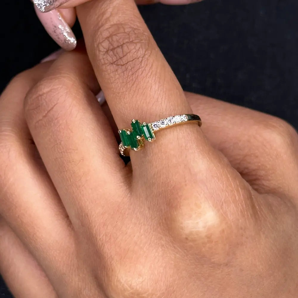 Custom Jewelry 14K Solid Yellow Gold Natural Emerald & Diamond Minimal Ring