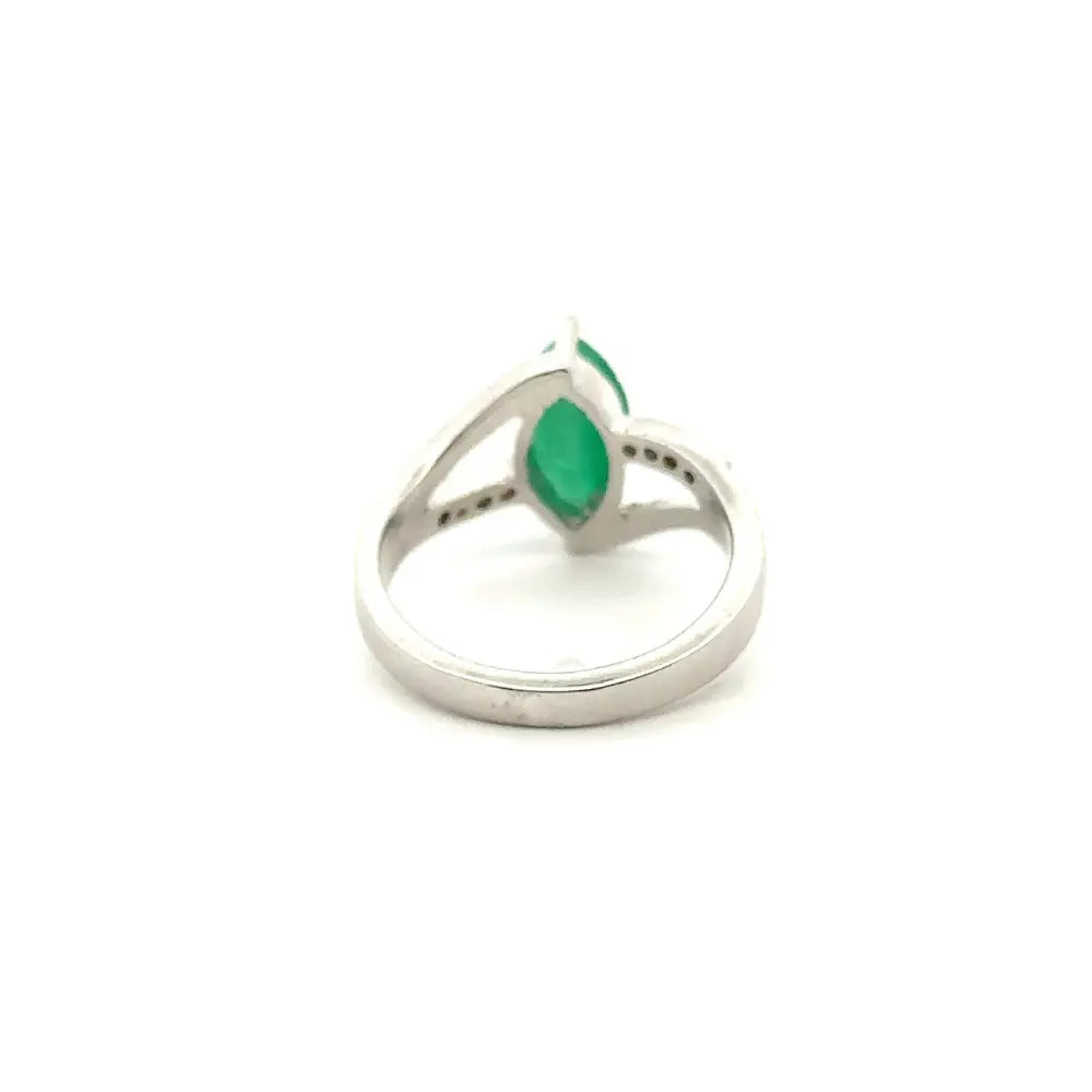 Explore Wholesale Jewelry Marquise Emerald & Round Diamond Promise Solitaire Ring For Unisex Bulk Order