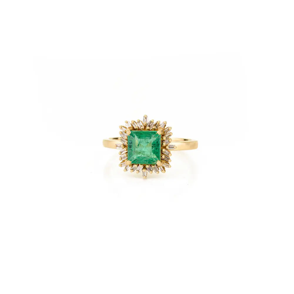 Minimal Design Prong Set Emerald & Diamond K18 Solid Yellow Gold Cluster Ring For Unisex