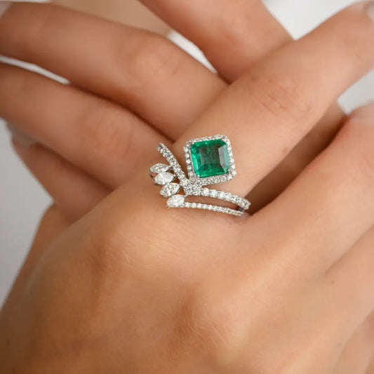 May Birthstone Natural Emerald & Diamond Solid K18 White Gold Designer Ring