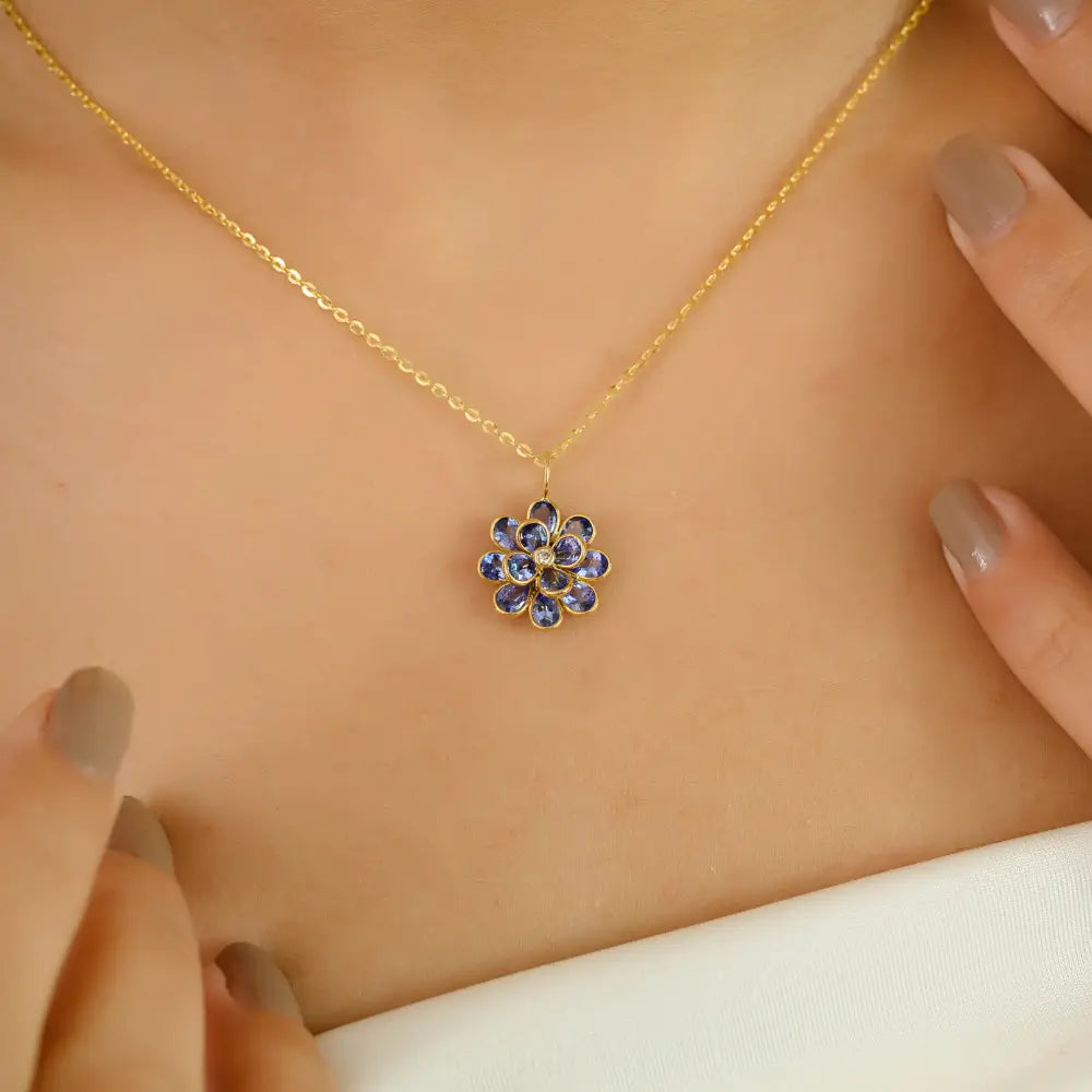 Bezel Set Tanzanite & Diamond K18 Real Yellow Gold Flower Shape Pendant Elegant Jewelry