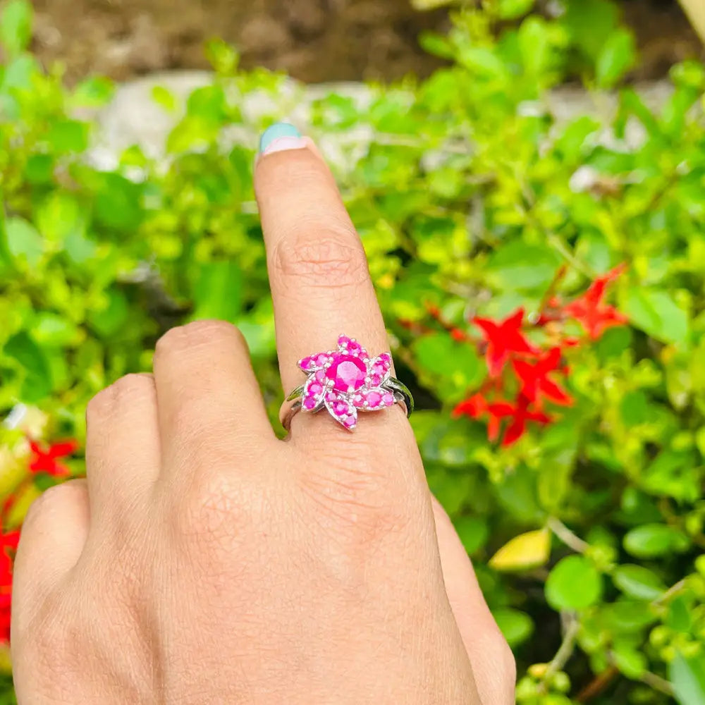 Premium Quality Round Cut Ruby Flower Ring For Valentine's Day Gift Set In Prong Setting 925 Sterling Silver